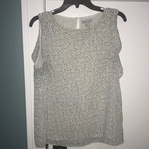H&M ruffle sleeveless blouse